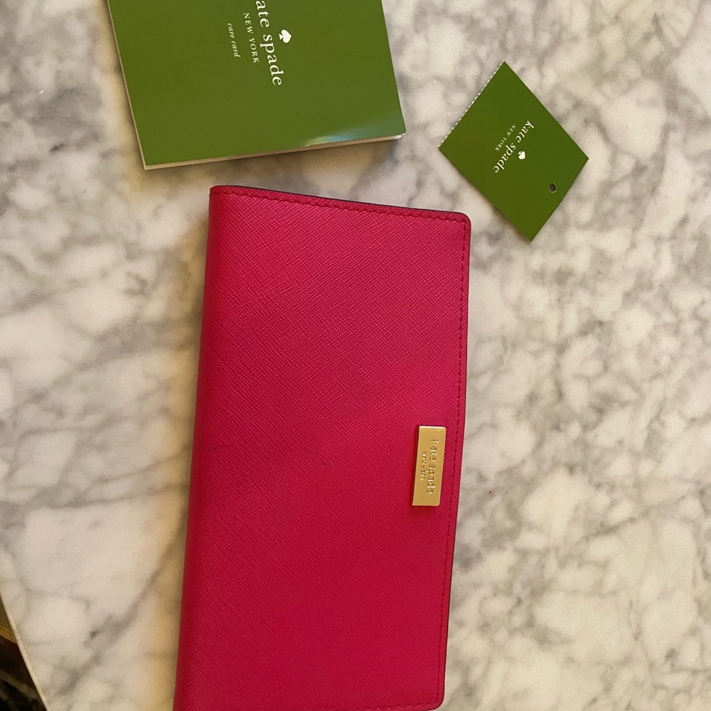 Never used! Kate Spade Pink Wallet